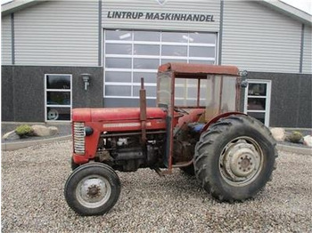 Farm tractor MASSEY FERGUSON