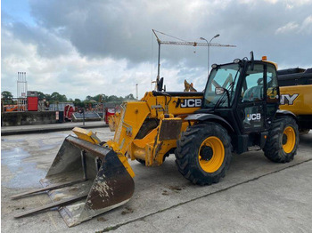 Telescopic handler JCB