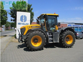 Farm tractor JCB Fastrac 4220