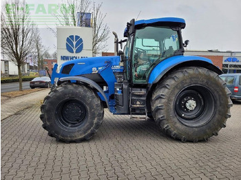 Farm tractor NEW HOLLAND T7.250