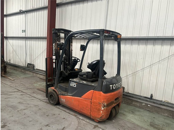 Electric forklift Toyota 8FBET20: picture 3