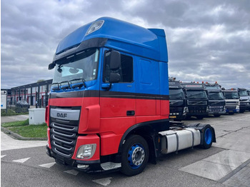 Tractor unit DAF XF 440