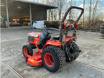 Compact tractor Kubota B2100: picture 4