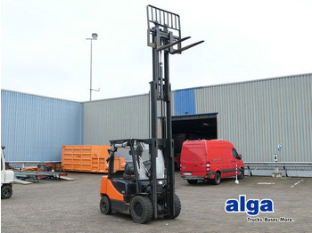 Diesel forklift DOOSAN