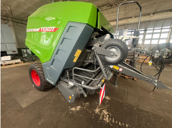 Hay and forage equipment FENDT