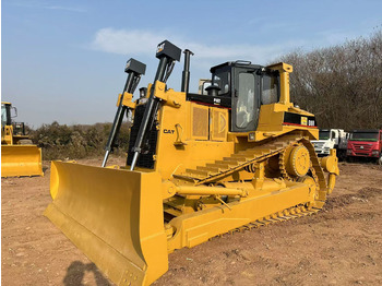 Bulldozer CATERPILLAR D8R: picture 2