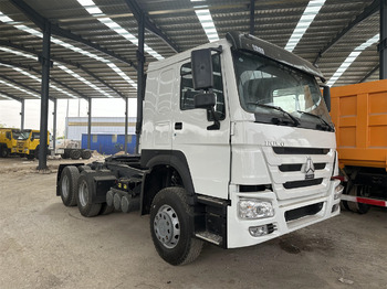 Tractor unit SINOTRUK HOWO