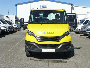 New Tow truck Iveco DAILY 72C18 Schiebeplateu Luftfed Navi: picture 3