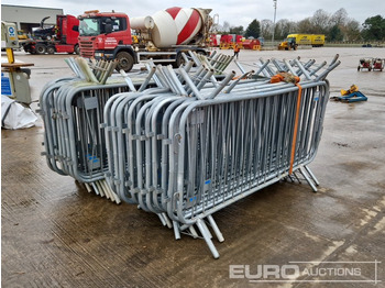 Construction equipment Bundle of Metal Pedestrian Safety Barriers (2 of): picture 3