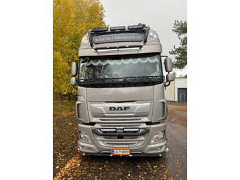 Tractor unit DAF XF 530: picture 3