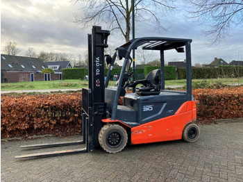 Electric forklift TOYOTA