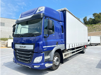 Curtainsider truck DAF CF 320