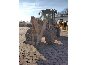 Wheel loader CATERPILLAR 938M