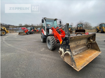 Wheel loader Liebherr L506: picture 3