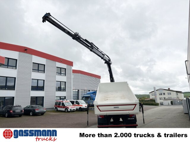 Tipper, Crane truck MAN TGM 18.320 4x4 BB CH mit Kran Hiab X-Hiduo: picture 11