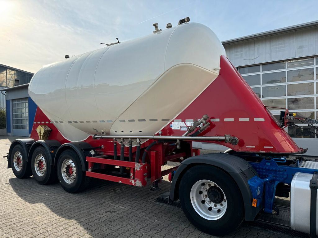 Silo semi-trailer Feldbinder O.ME.P.S. CM27 liegende Silo 3 Achse 27000 L: picture 1