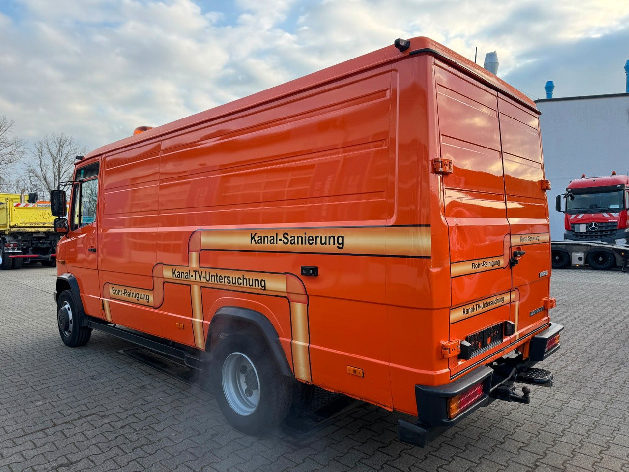 New Vacuum truck Mercedes-Benz Vario 818D Kanalreiniger Rockstroh Drain Jet 100: picture 7