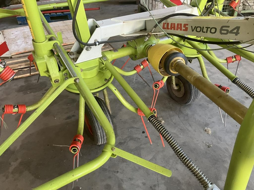 Tedder/ Rake CLAAS VOLTO 64: picture 7