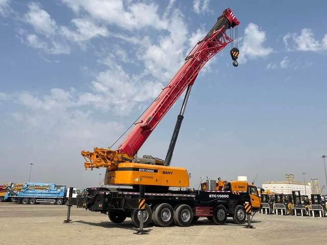 Crawler crane Sany STC1000C: picture 15