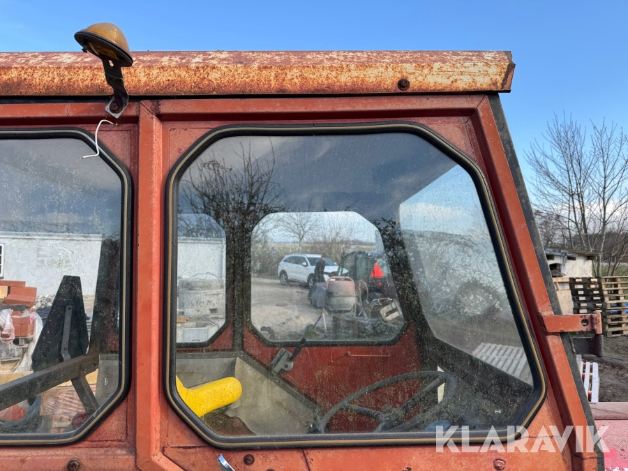 Farm tractor Traktor Massey Ferguson 35: picture 9