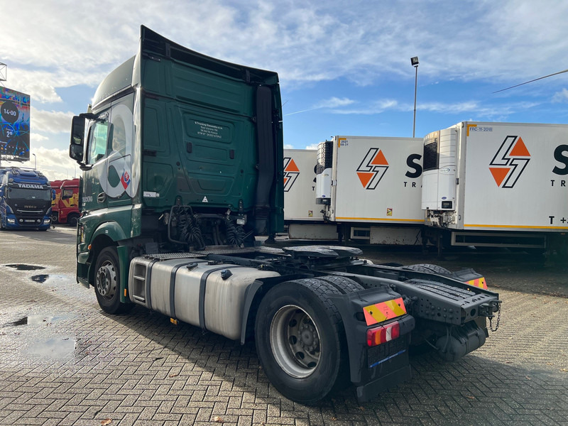 Tractor unit Mercedes-Benz Actros 1845 Bigspace: picture 6