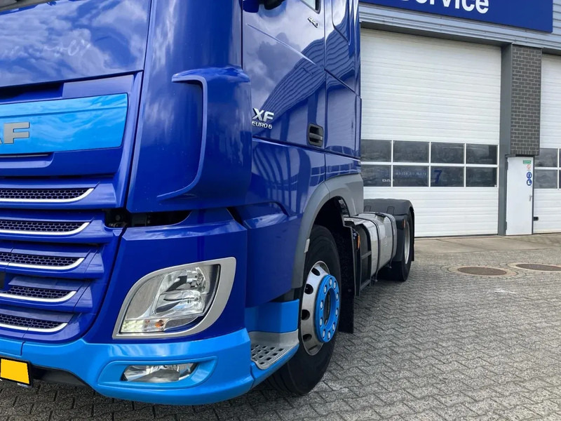 Tractor unit DAF XF 440 FT Space cab: picture 12