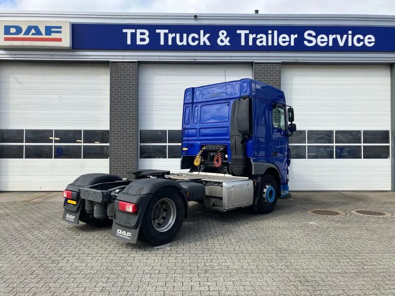 Tractor unit DAF XF 440 FT Space cab: picture 8