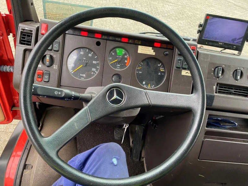 Fire truck Mercedes-Benz 811D / NL VAN / DOUBLE CREWCAB / DOUBLE AIR REAR / TOP CONDITION / ONLY:16261 KM / MARGE!! / TUV:01-12-2025 / GOOD TYRES / AUTOM: picture 20