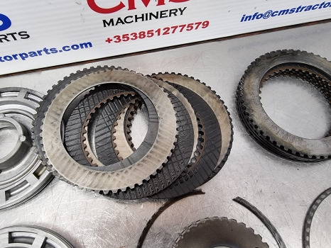 Clutch and parts Ford 4630, 30 Series, Clutch Plate, Disc And Hub 86604372, K3660623692: picture 7