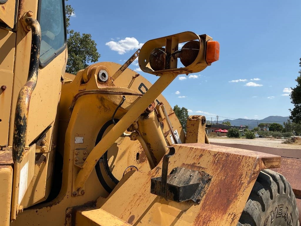 Wheel loader CAT 966C: picture 21