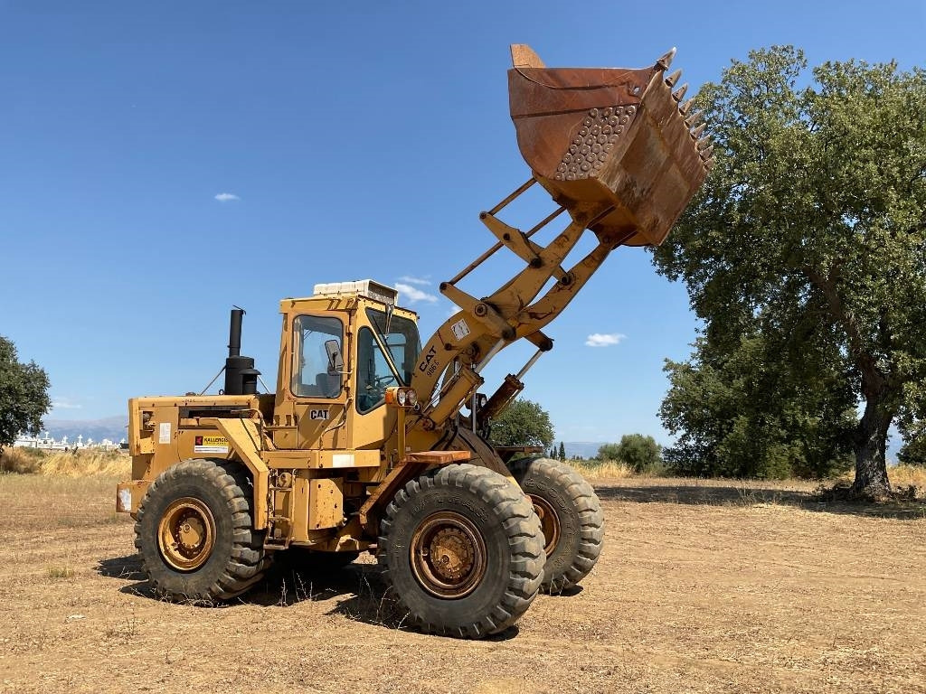 Wheel loader CAT 966C: picture 12