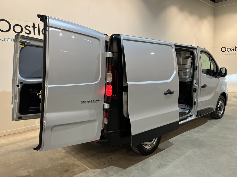 Small van Renault Trafic 2.0 dCi 120 L1H1 120 PK Servicebus / Sortimo Inrichting / Euro 6 / Airco / Camera / CarPlay / Cruise Control / Navigatie / 3-Zits / 27.800 KM !! / BPM VRIJ !!: picture 18