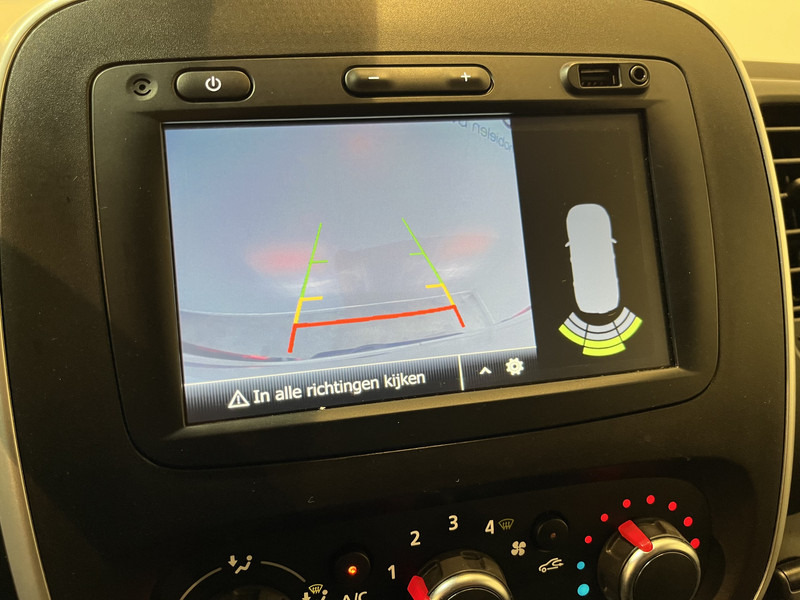 Small van Renault Trafic 2.0 dCi 120 L1H1 120 PK Servicebus / Sortimo Inrichting / Euro 6 / Airco / Camera / CarPlay / Cruise Control / Navigatie / 3-Zits / 27.800 KM !! / BPM VRIJ !!: picture 8