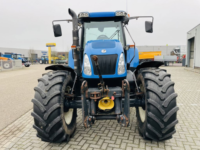 Farm tractor New Holland TVT 135 Transmissie CVT fronthef pto: picture 17