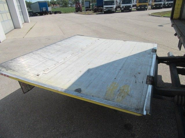 Box truck MAN 18.320 Koffer Schwenkwand LBW: picture 6