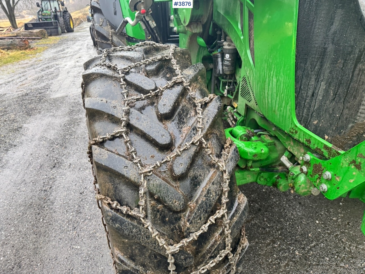 Farm tractor 2020 John Deere 5125R w/ front loader.: picture 26