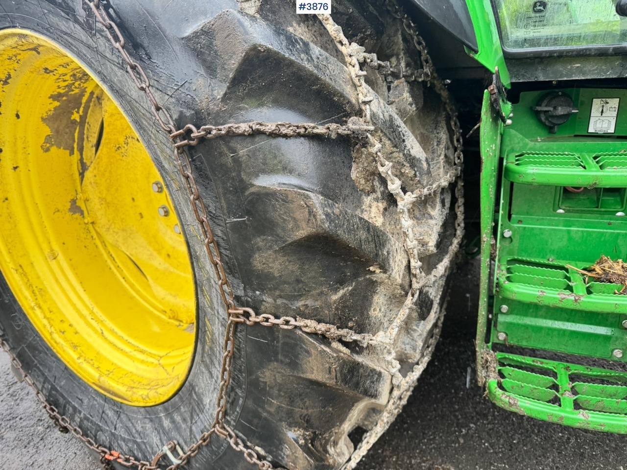 Farm tractor 2020 John Deere 5125R w/ front loader.: picture 32