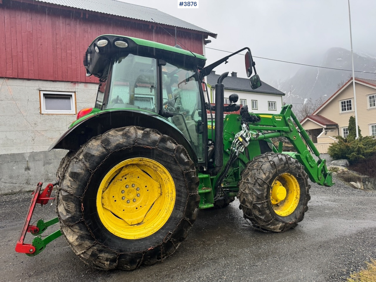 Farm tractor 2020 John Deere 5125R w/ front loader.: picture 14