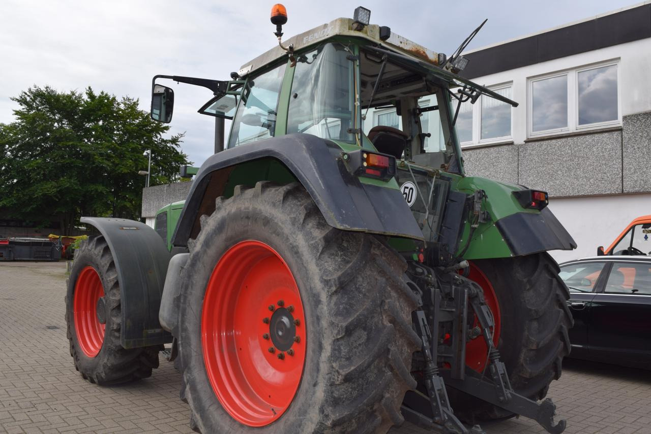 Farm tractor Fendt Favorit 822: picture 6