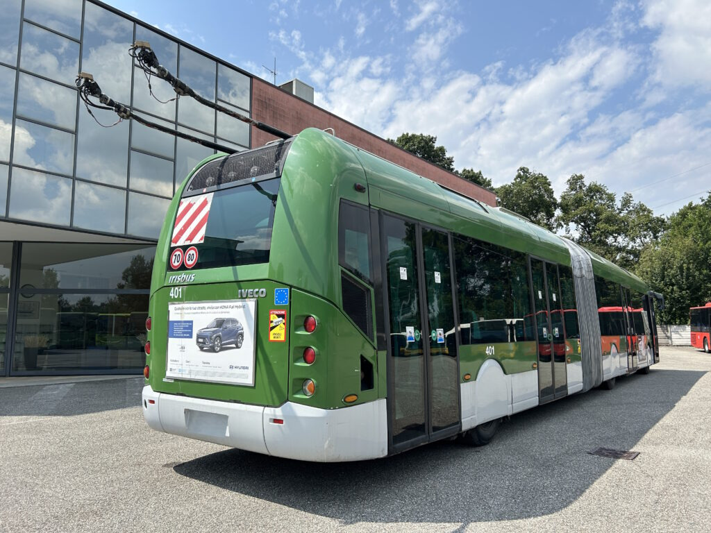 Articulated bus N.6 IRISBUS CRISTALIS ETB18 – Anno 2005: picture 6