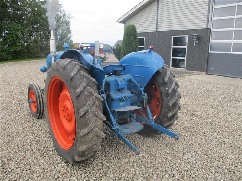 Farm tractor Fordson Major Diesel traktor: picture 11