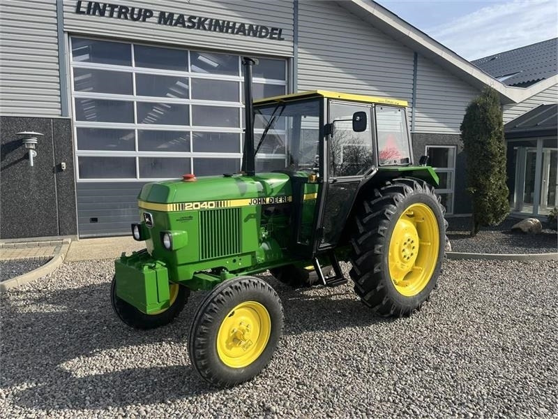 Farm tractor John Deere 2040 Traktoren er professionelt sat i stand og mal: picture 6