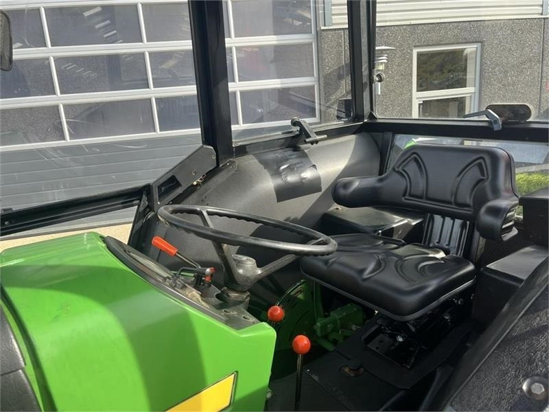 Farm tractor John Deere 2040 Traktoren er professionelt sat i stand og mal: picture 24