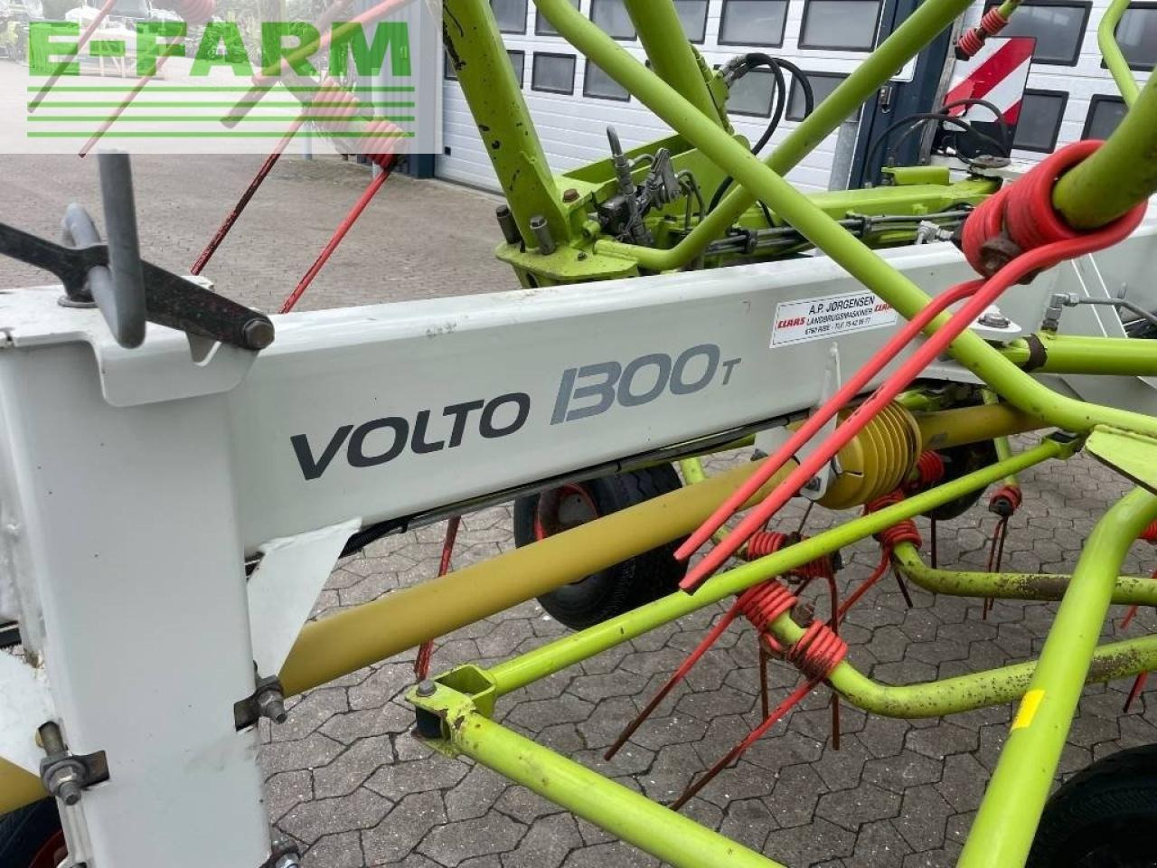 Tedder/ Rake CLAAS volto 1300: picture 6