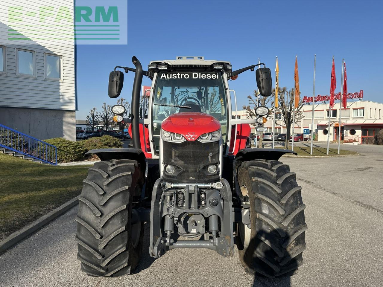 Farm tractor Massey Ferguson mf 6s.180: picture 15