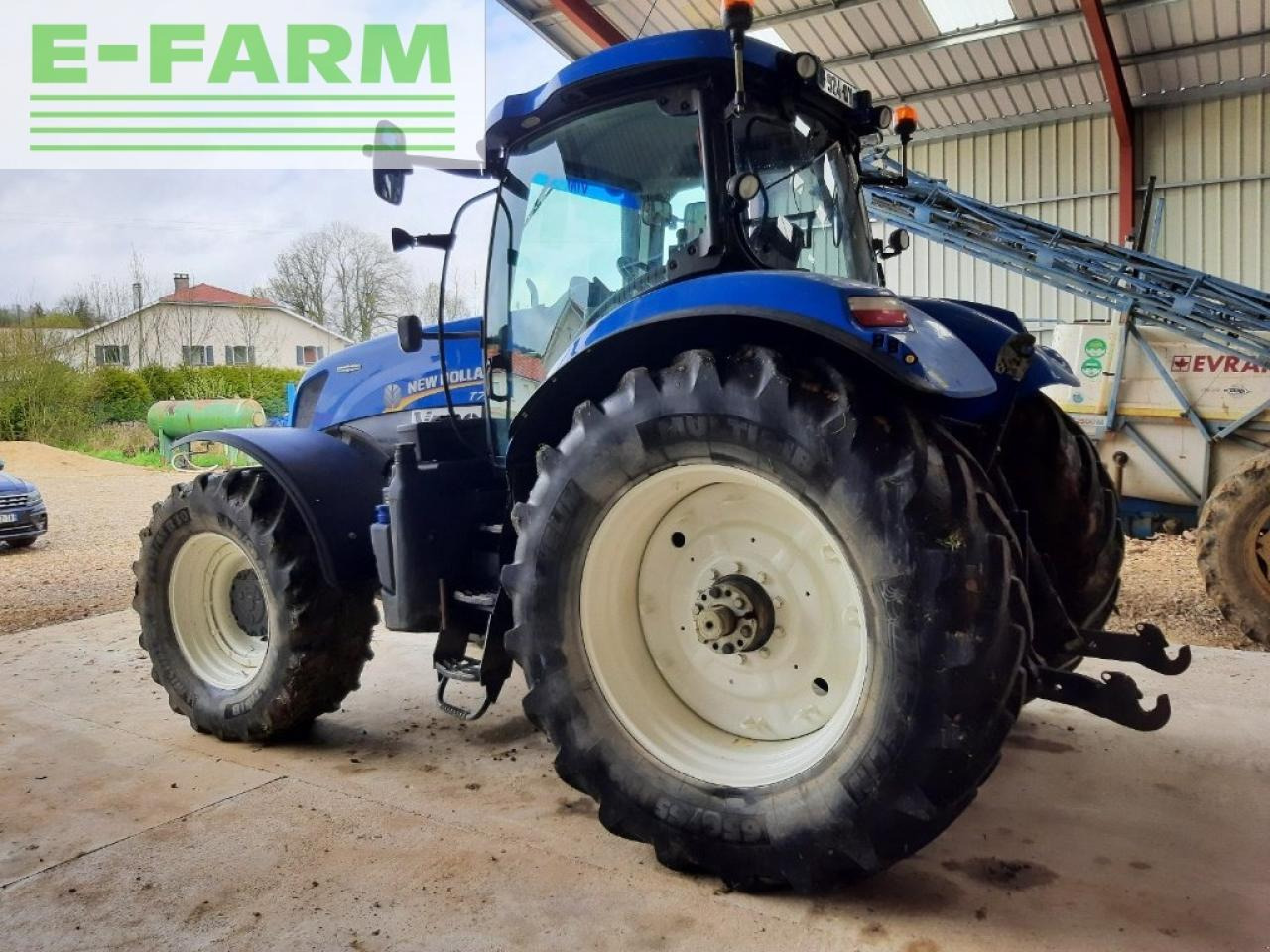 Farm tractor New Holland t7.250 ac: picture 8