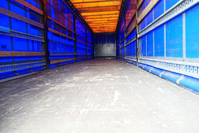 Curtainsider semi-trailer Krone SD, Edscha, SAF, Multi-Lock-Rahmen,: picture 6