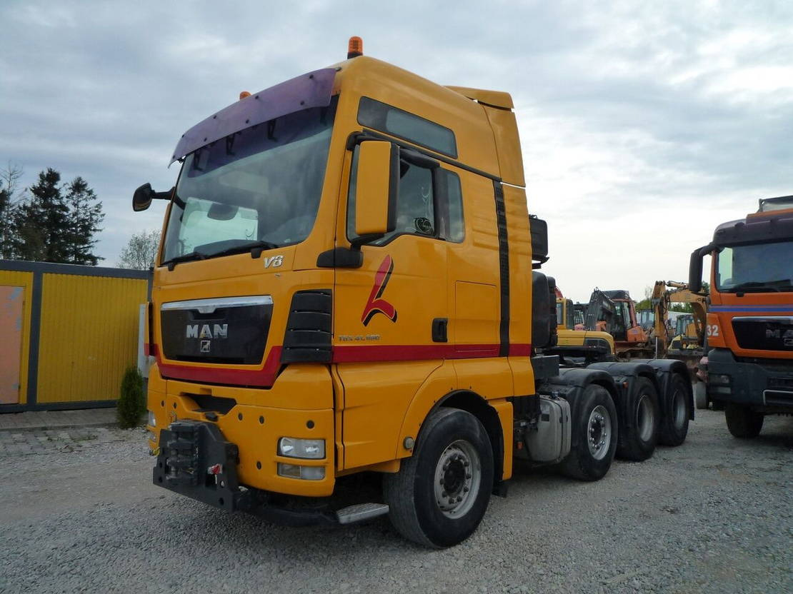 Tractor unit MAN TGX 41 41.680: picture 12