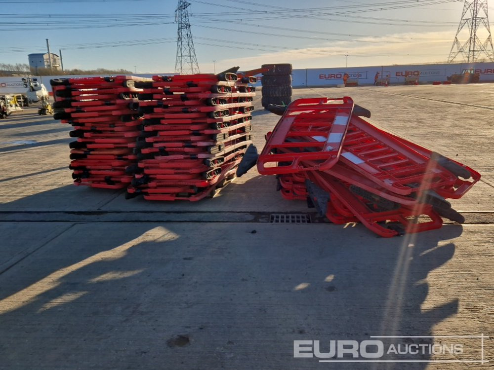 Construction equipment Pallet of Road Safety Barriers (3 of): picture 6