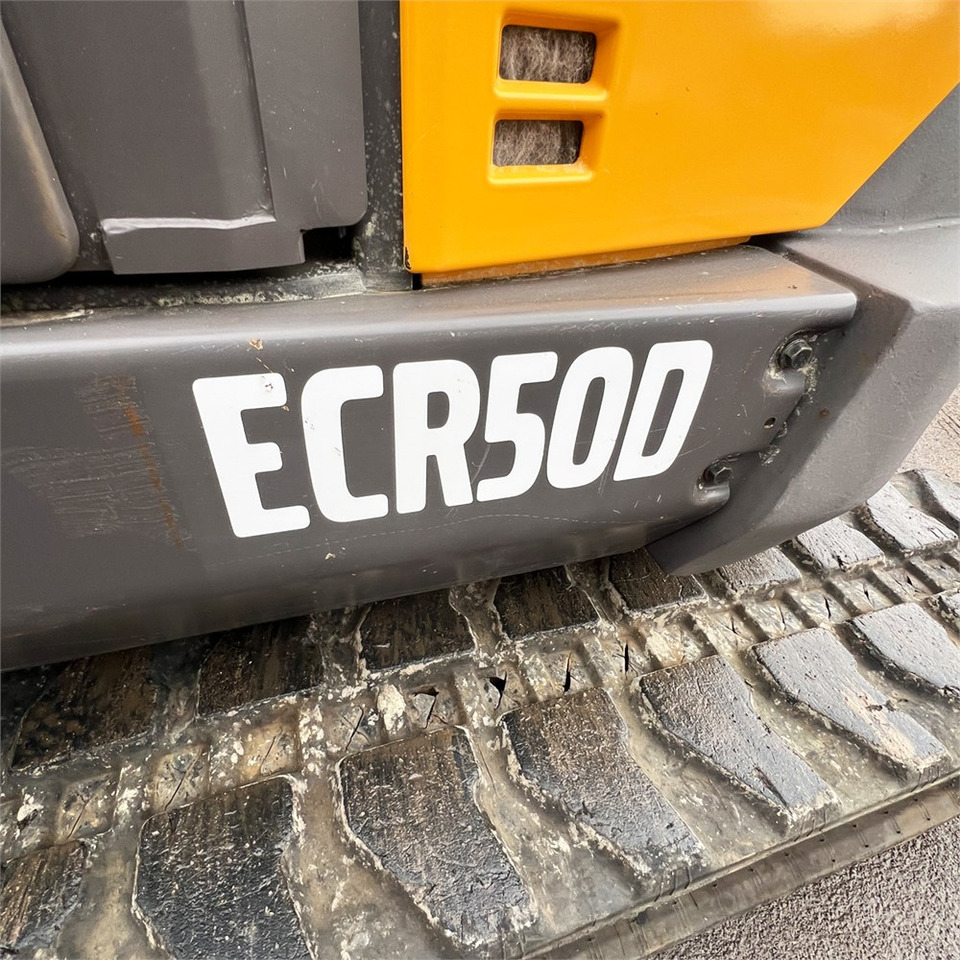 Mini excavator Volvo ECR 50 D: picture 36